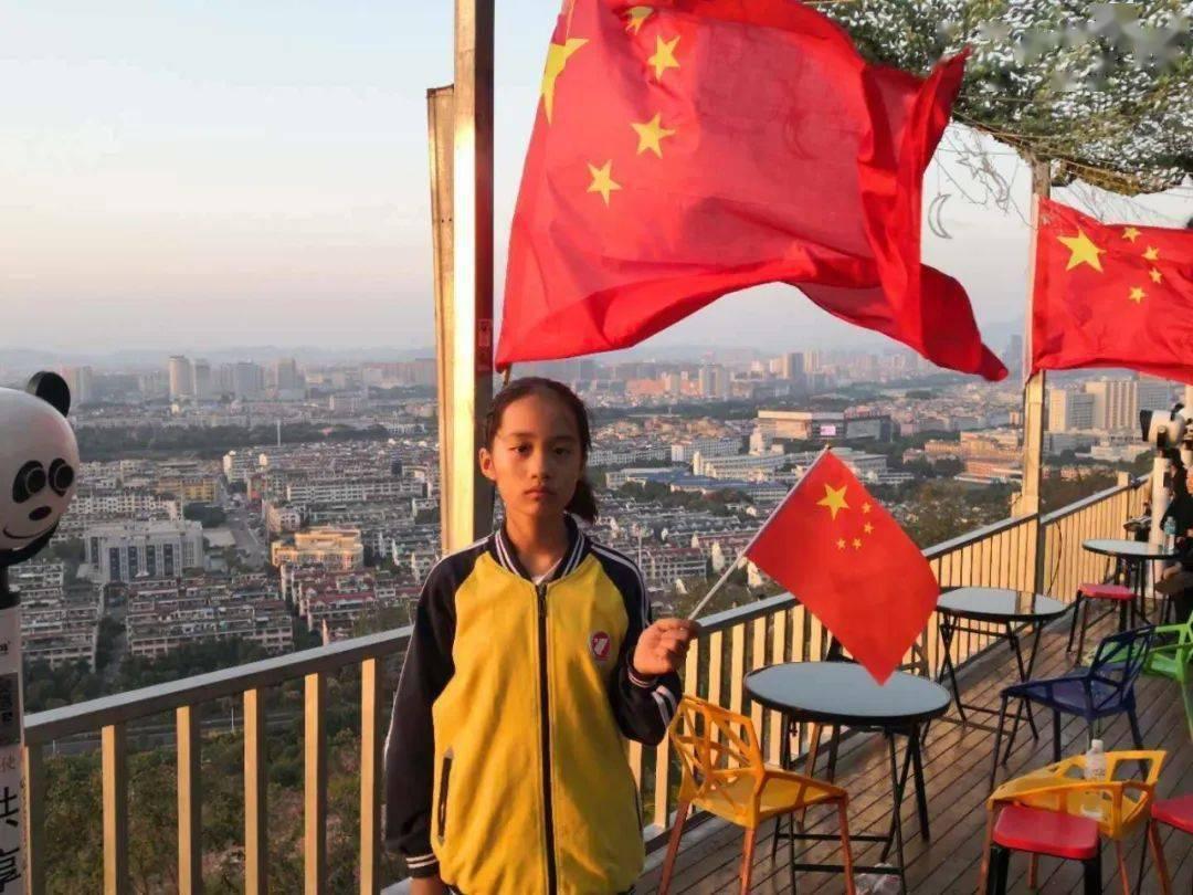 高度近视产生的眼底病变不可逆，如何预防眼睛疾病？游戏画面