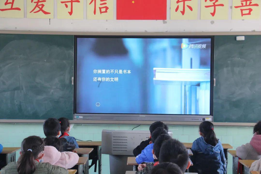 拯救小松鼠