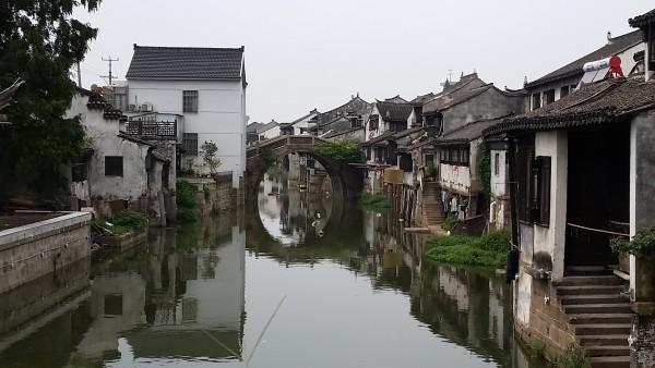 盘活优质房企存量资产 经营性物业贷款资金用途放宽