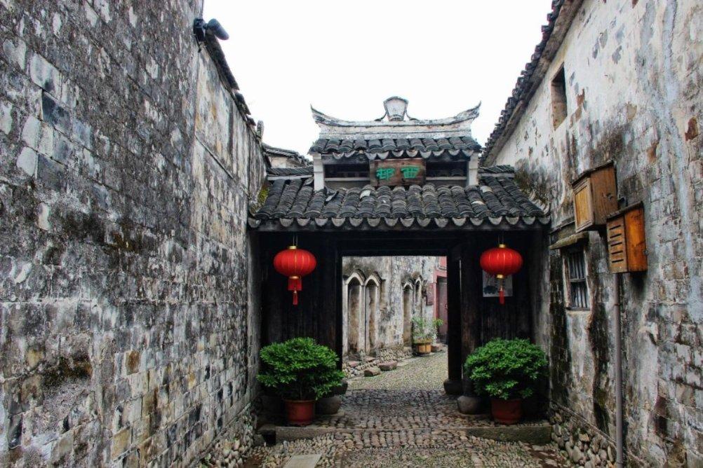 罗马诺:拜仁签阿萨雷花费650万,球员效力B队&在一线队训练